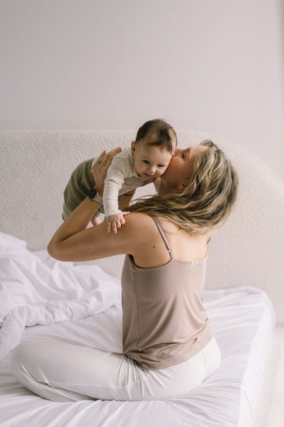 Stay Dry nursing 2in1 cami - mocha